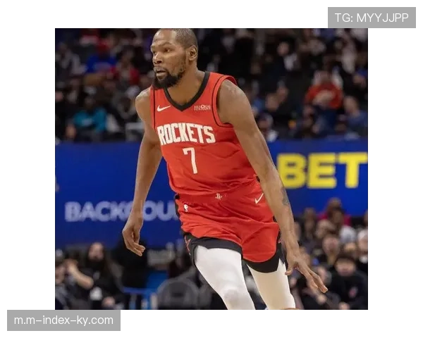 杜兰特16投12中高效29分 火箭篮板53-30完胜猛龙